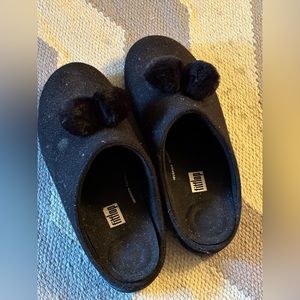 Womens fit flop slippers